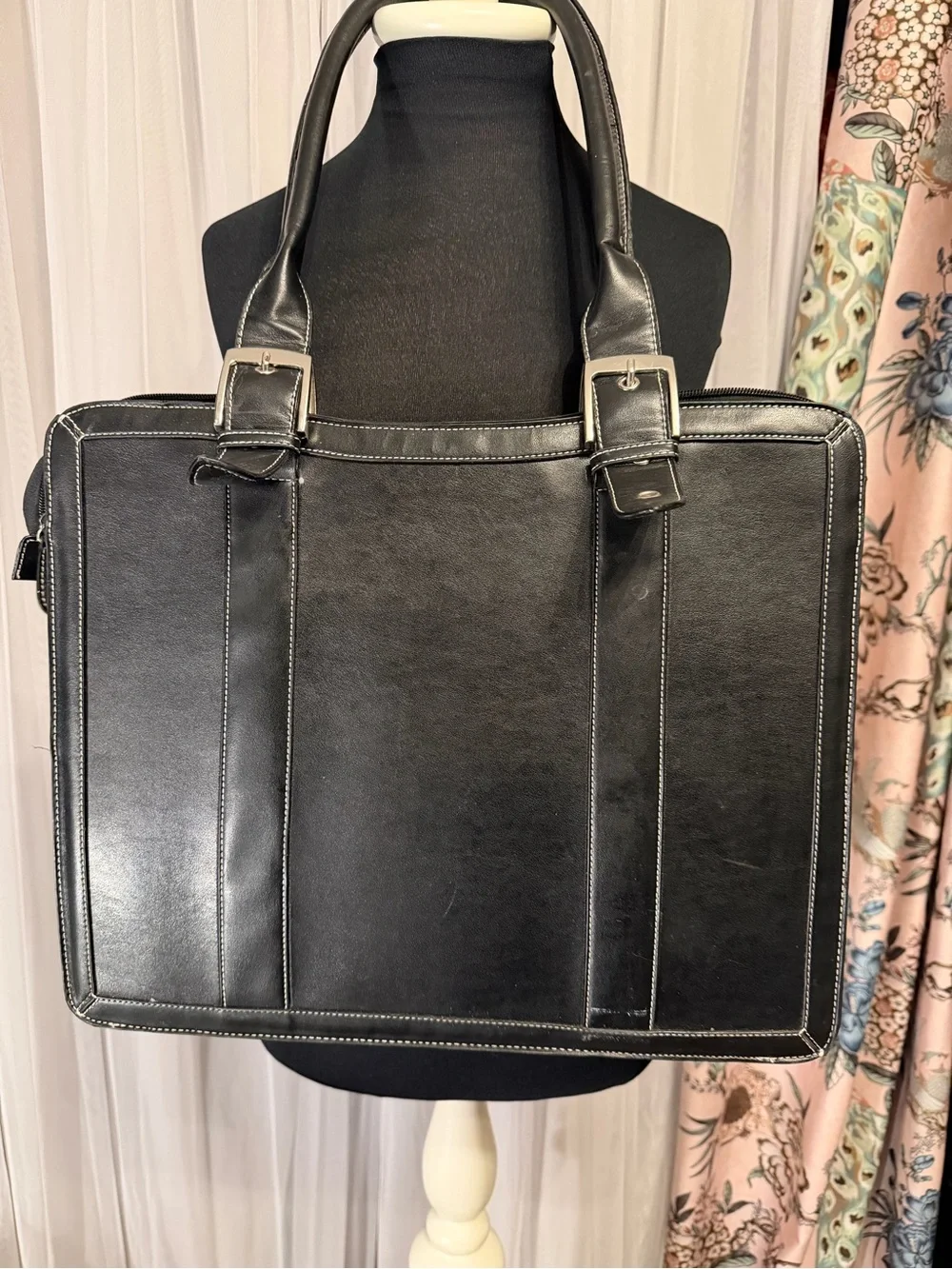 Around the Block Black Genuine Leather Business Briefcase Work Tote EUC